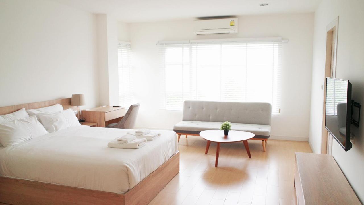 Отель The White Garden Premier Saraburi Ban Dao Ruang  Экстерьер фото